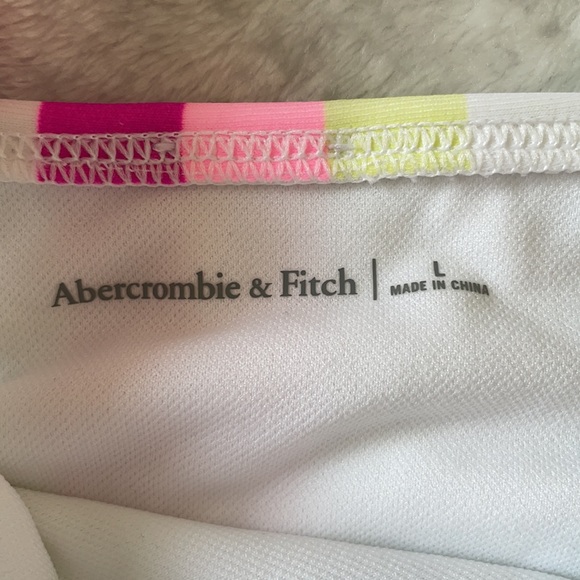 NWT Abercrombie & Fitch Striped Knot Front One Piece Swimsuit. Size Large. - Picture 5 of 8